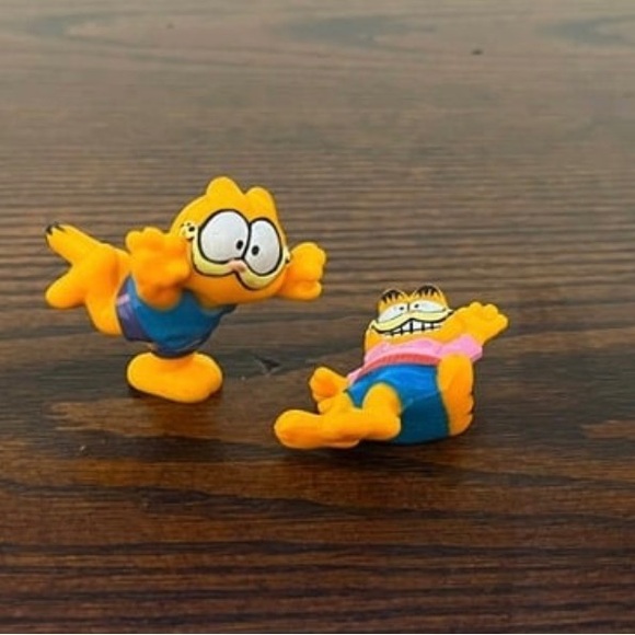 Vintage Garfield Action Figure Toys - Picture 1 of 3